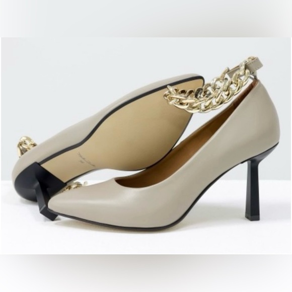 Classic suede shoes with chain - Picture 9 of 9